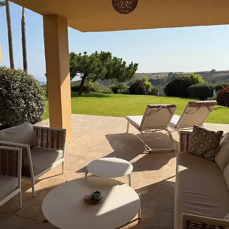 Wonderful 3-bedroom With Garden And Amazing Views Hacienda Senorio Cifuentes Marbella דירה Benahavís