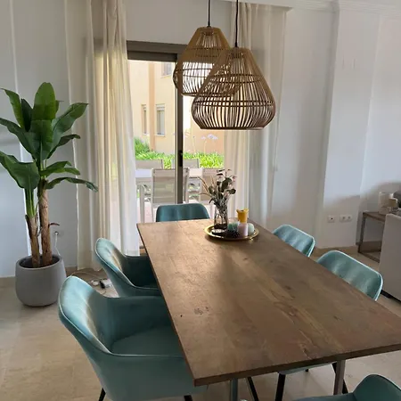 Wonderful 3-bedroom With Garden And Amazing Views Hacienda Senorio Cifuentes Marbella דירה Benahavís