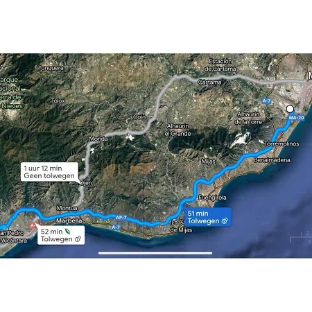 Wonderful 3-bedroom With Garden And Amazing Views Hacienda Senorio Cifuentes Marbella דירה